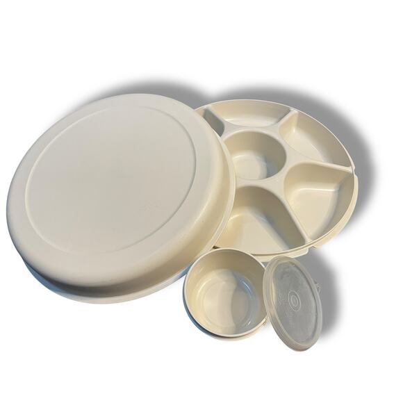 Vintage Tupperware Serving Center Divided Veggie Snack Dip Lid Almond 1665 1667 - Picture 2 of 10